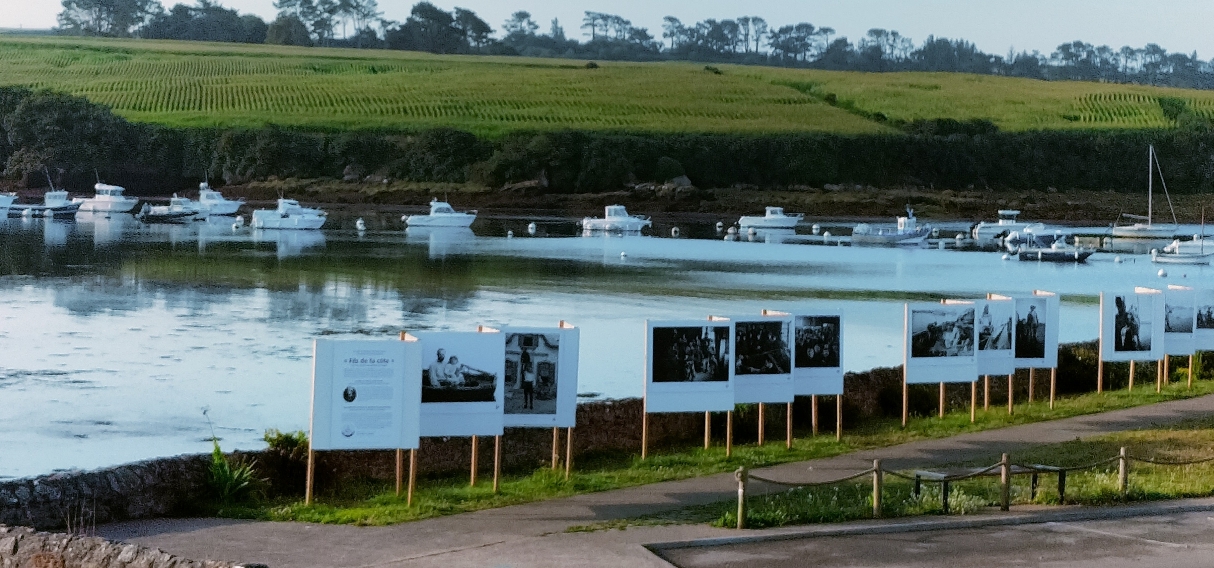 Exposition photos à ciel ouvert Les fils de la côte Jacques de Thézac Lanildut